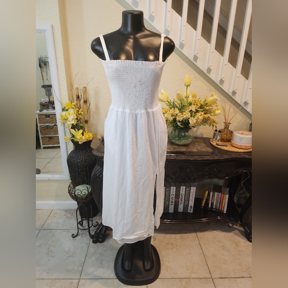 WAYF dress size M